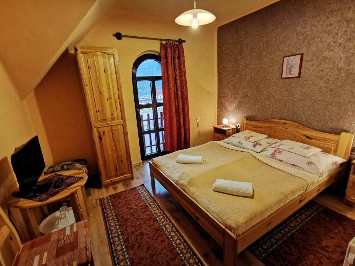 Hegyi Panzio Hotel Szilvasvarad Bagian luar foto