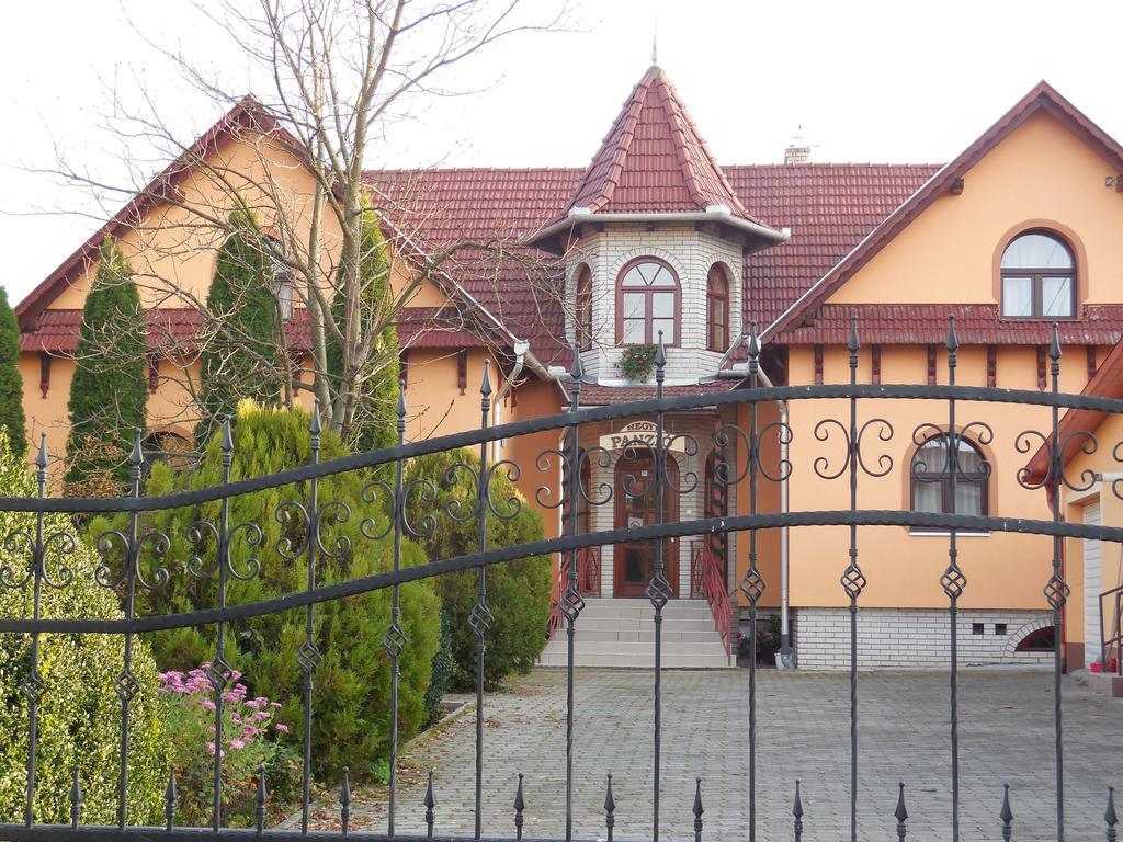 Hegyi Panzio Hotel Szilvasvarad Bagian luar foto